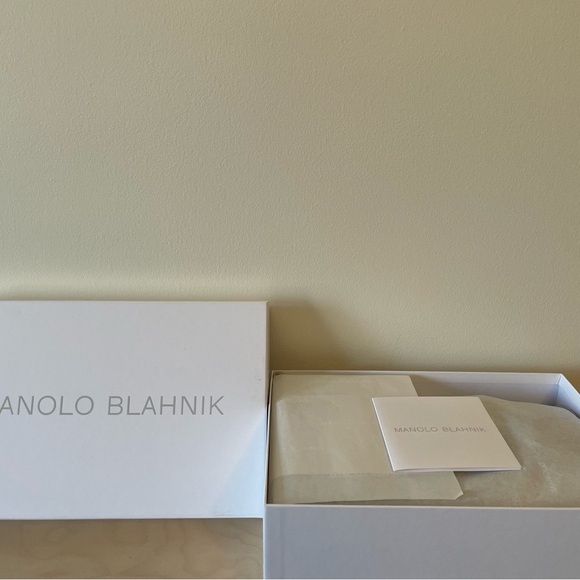 Manolo Blahnik Hangisi 70 Black Satin Jewel Pumps Size 42.5 EU/ 11 US - Picture 8 of 10